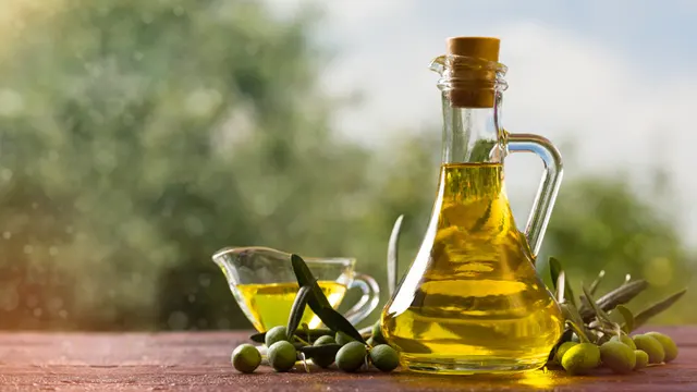 دل کو رکھنا ہے توانا تو زیتون کے تیل کا آدھا چمچہ روزانہ