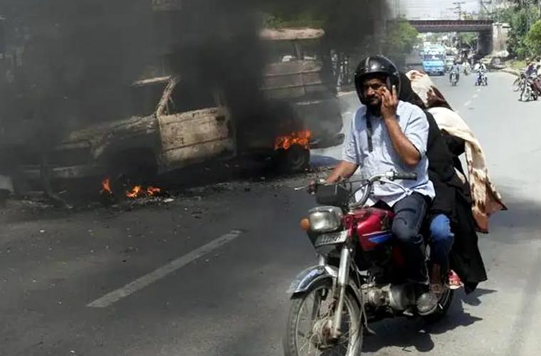 فوجی تنصیبات اور سرکاری و املاک پر حملوں کے الگ الگ کرنے مقدمات درج کرنے کی ہدایت