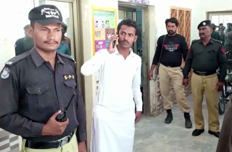 ٹنڈوالہ یار میں روڈ حادثہ، چار بچوں سمیت پانچ افراد جاں بحق