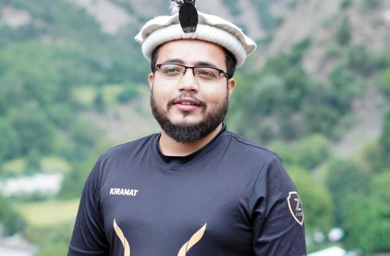 خیبر پختونخوا کے پی ٹی آئی سوشل میڈیا ہیڈ اکرام کھٹانہ کے گھر پر چھاپہ
