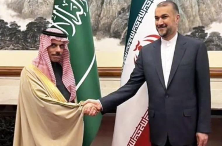 ایران اور سعودی وزرائے خارجہ کی سات سال بعد چین میں ملاقات