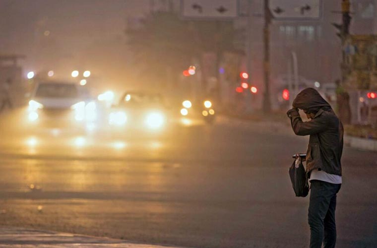 عراق میں رواں سال کے پہلے ریت کے طوفان نے بغداد کو لپیٹ میں لے لیا