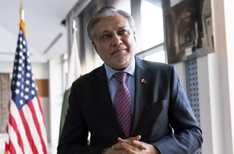 وزیر خزانہ اسحاق ڈار نے دورہ امریکہ منسوخ کردیا