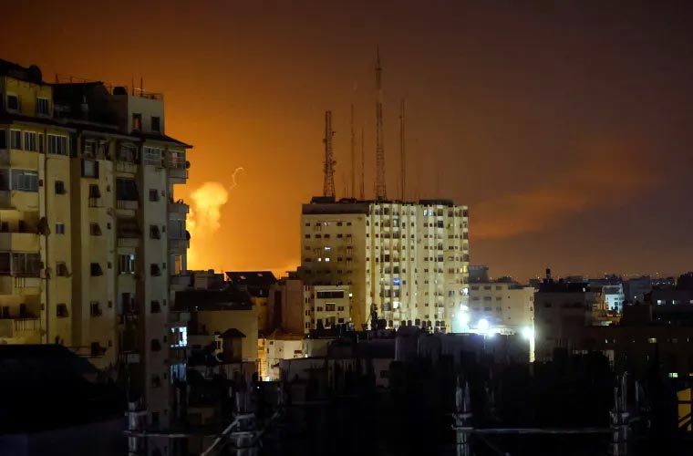 اسرائیل کے مسجد اقصیٰ میں بربریت کے بعد غزہ اور لبنان پر فضائی حملے