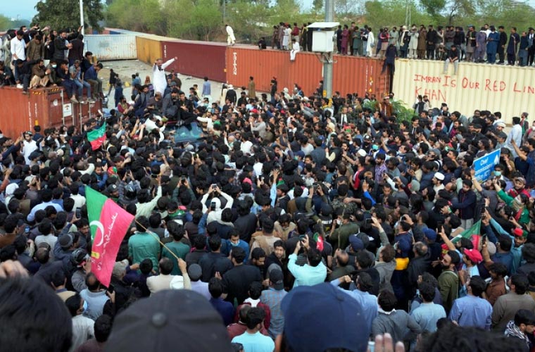 عمران خان، جوڈیشل کمپلیکس کیس : آئی جی آفس کو تین دن میں رپورٹ جمع کرانے کا حکم