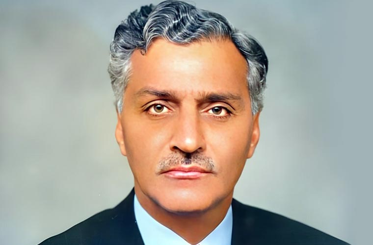 خواجہ فاروق کو قائم مقام وزیر اعظم آزاد کشمیر بنا دیا گیا