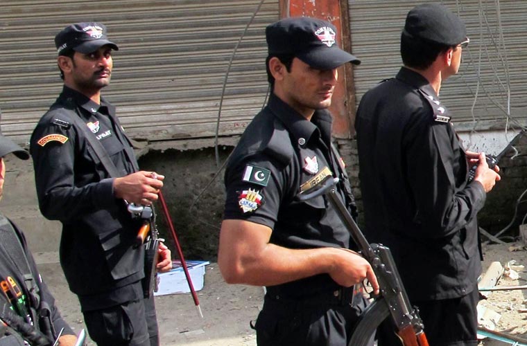 پشاور : تخت بیگ چیک پوسٹ پر خودکش حملے میں ملوث چھ دہشت گرد گرفتار