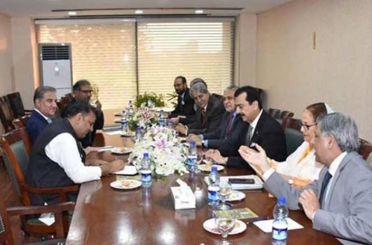 حکومت اور پی ٹی آئی کے درمیان مذاکرات کا دوسرا راؤنڈ آج ہوگا