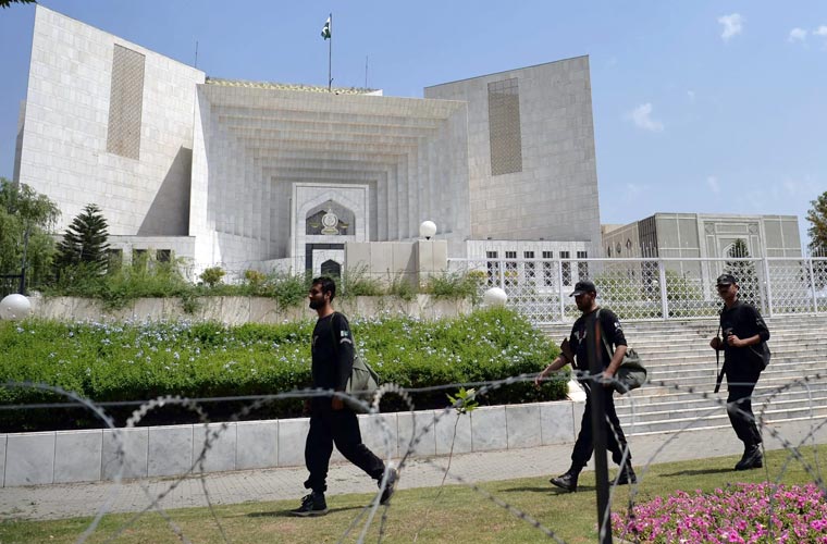 ایک ہی دن انتخابات کیس : سپریم کورٹ کا چار بجے تک فریقین کو مشاورت کرنے کا حکم