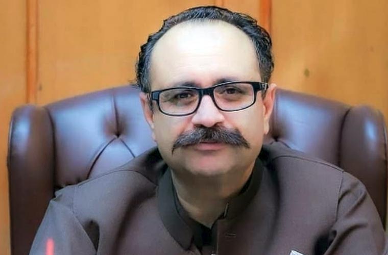 وزیر اعظم آزاد کشمیر سردار تنویر الیاس نااہل قرار