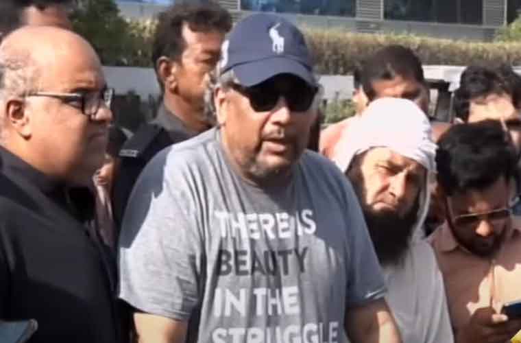 لیڈر بس عمران خان ہے ،علی زیدی کا تحریک انصاف نہ چھوڑنے کا اعلان