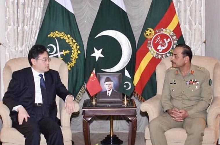 آرمی چیف سے چینی وزیر خارجہ کی ملاقات، سی پیک منصوبے پر تبادلہ خیال