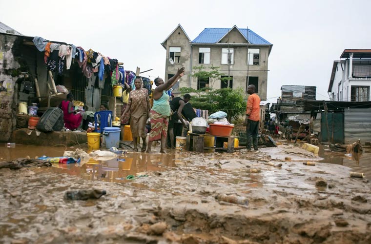افریقی ملک کانگو میں مٹی کے تودے گرنے سے 16 افراد ہلاک