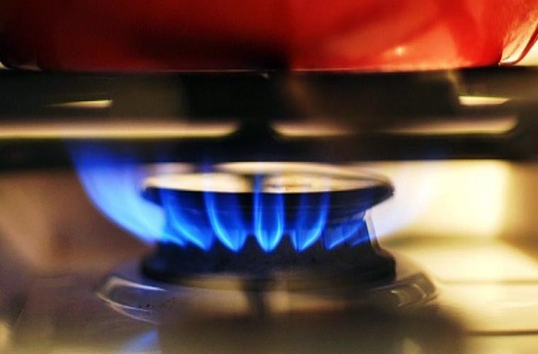 روالپنڈی : گیس لیکیج کے باعث آگ لگ گئی، دو کم سن بچے جاں بحق، دو زخمی