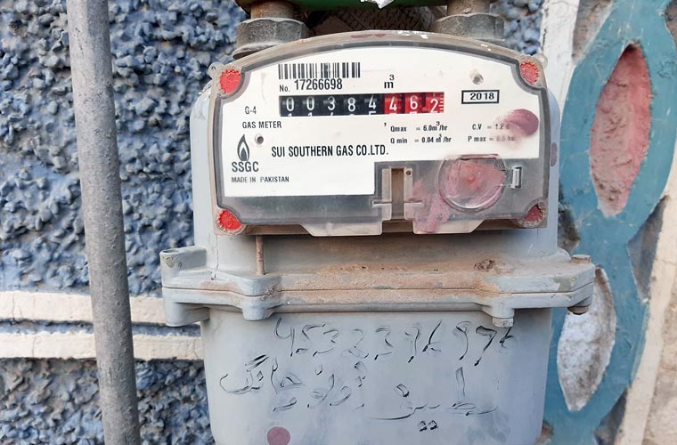 سندھ حکومت گیس میٹر رینٹ میں اضافے پر وفاق سے ناراض، نظرثانی کا مطالبہ