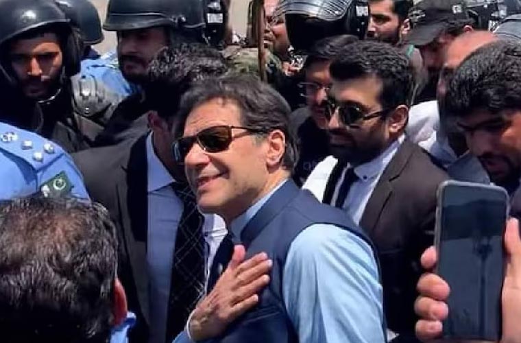 عمران خان کو پیر تک کسی بھی مقدمے میں گرفتار نہ کیا جائے: اسلام آباد ہائیکورٹ