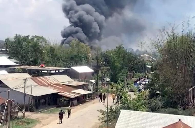 بھارتی ریاست منی پور میں فسادات، فورسز نے 40 افراد کو ہلاک کردیا