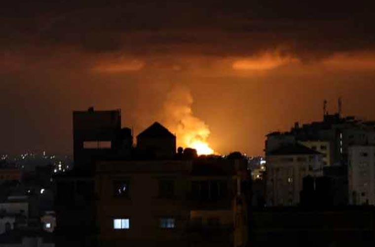 اسرائیلی فضائی حملے میں فلسطینی اسلامی جہاد تحریک کے تین رہنماؤں سمیت نو عام شہری شہید