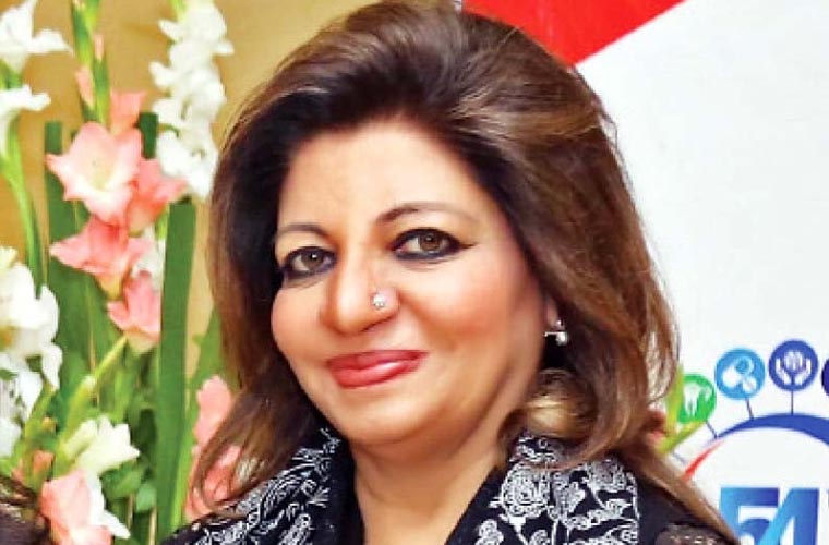 جناح اسپتال کی سابق ایگزیکٹو ڈائریکٹر ڈاکٹر سیمی جمالی انتقال کرگئیں