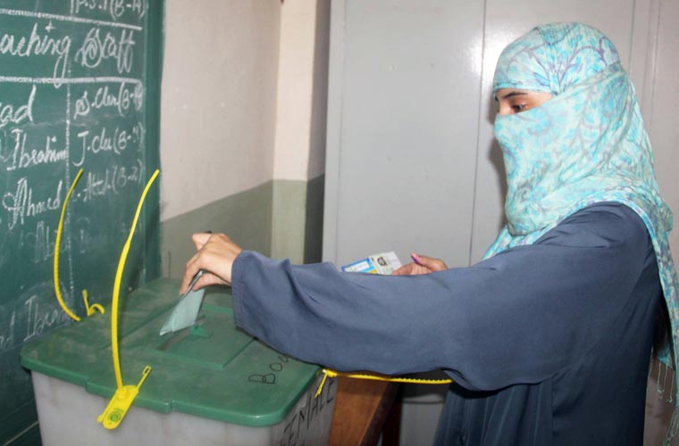 پیپلز پارٹی، سندھ کی 90 نشستوں میں سے 67 پر کامیاب، کراچی میں بھی میدان مار لیا