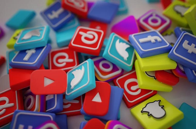 ملک بھر میں فیس بک، ٹوئٹر، یوٹیوب سروس بند، صارفین کو مشکلات کا سامنا