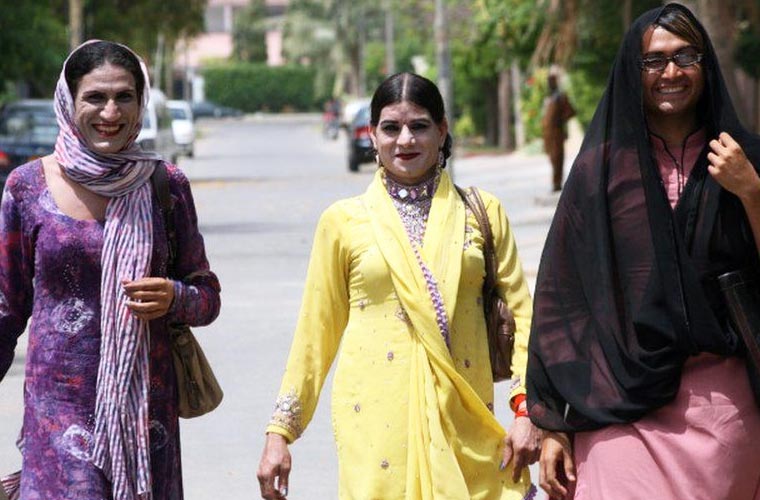 خواجہ سراؤں کی جنس کا تعین انسان کے احساس کی وجہ سے نہیں کیا جا سکتا : شرعی عدالت