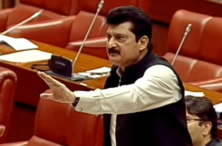 اس وقت اقتدار کی جنگ چل رہی ہے، ہر ادارہ اپنی حدود کے تحت سپریم ہے : شہزاد وسیم