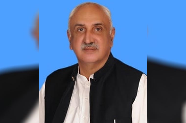 رضا نصر اللہ گھمن کا سیاست چھوڑنے کا اعلان