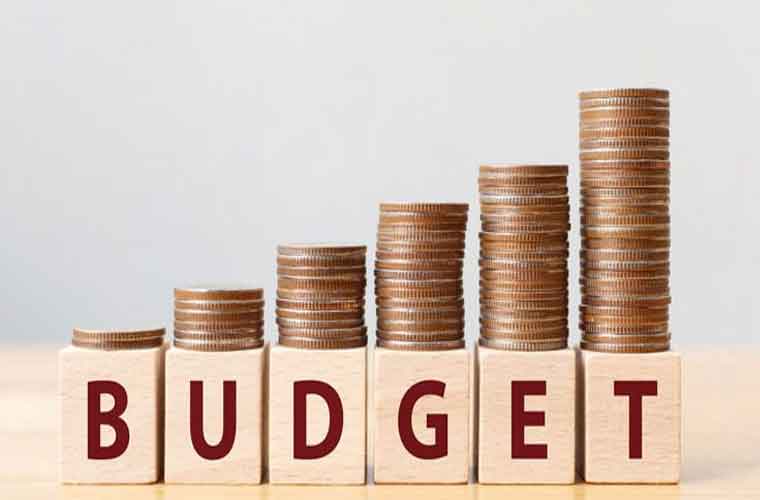 آئندہ مالی سال کے بجٹ میں نان فائلرز پر ٹیکس بڑھانے کی تجویز