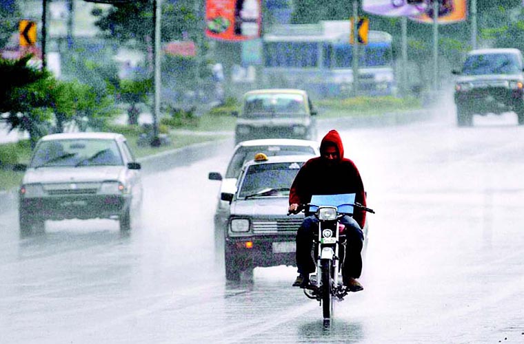 کراچی میں عید کے دوسرے دن ہلکی بارش کا امکان ہے: سردار سرفراز