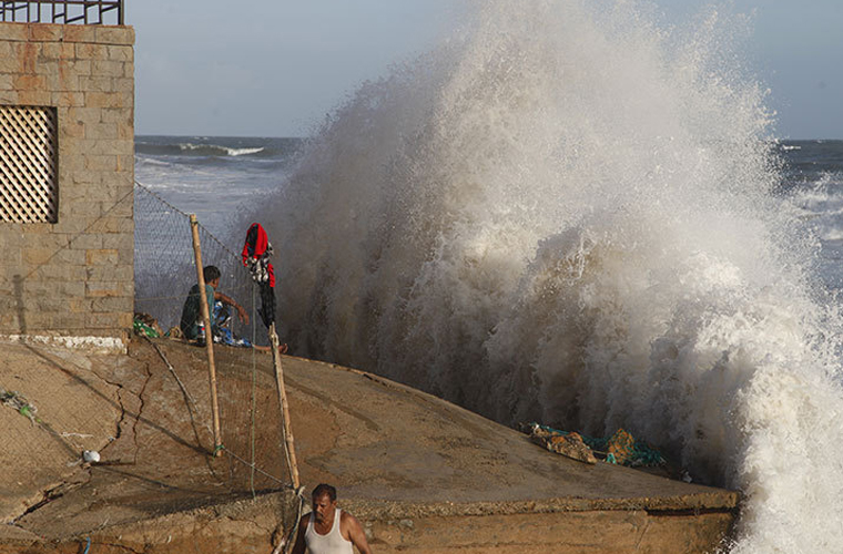 سمندری طوفان ’بائپر جوائے‘ کا رخ تبدیل، پاکستان کی ساحلی پٹی سے ٹکرانے کا امکان