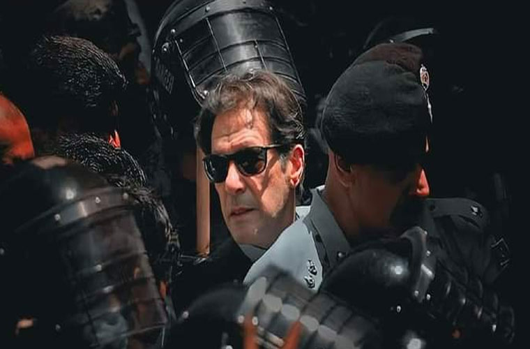 پولیس نے چیئرمین پی ٹی آئی کوگرفتار کرلیا