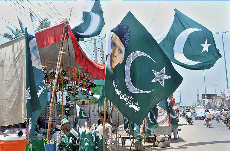 ملک بھر میں جشن آزادی منانے کی تیاریاں شروع ہوگئیں