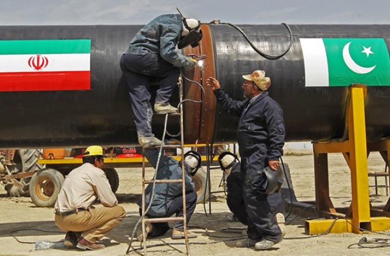 پاکستان نے امریکی دباؤ پر ایران کیساتھ گیس پائپ لائن منصوبہ ختم کردیا