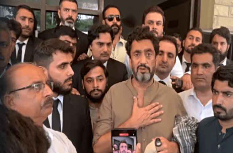 عدالت نے پی ٹی آئی رہنما شہریار آفریدی کو رہا کردیا