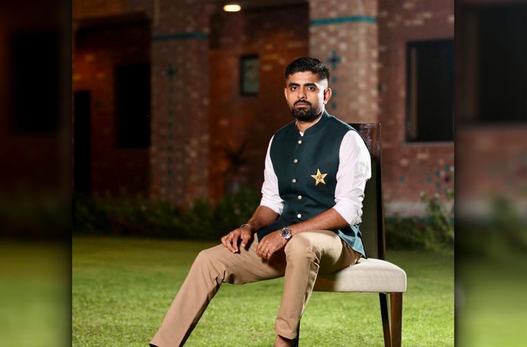 ورلڈکپ: بھارت روانگی سے قبل بابر اعظم نے کس چیز کی درخواست کی