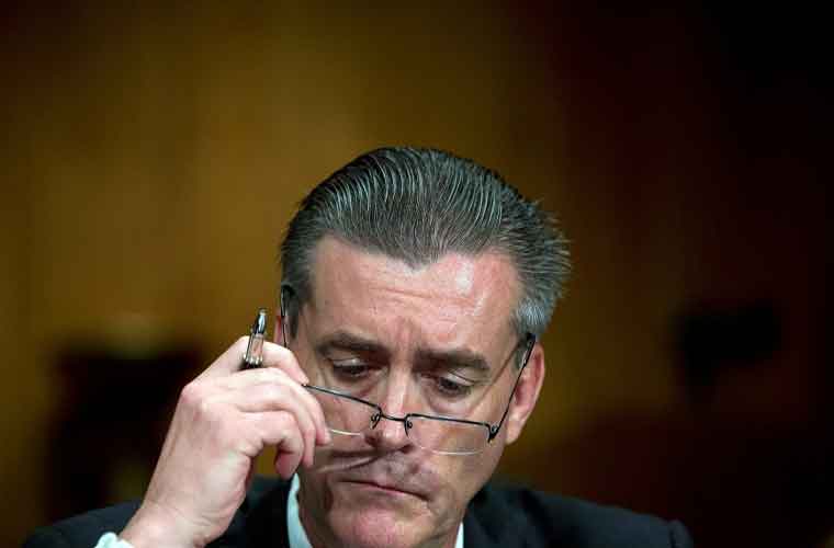 پاکستان میں تعینات امریکا کے سابق سفیر کو تین سال قید اور جرمانے کی سزا