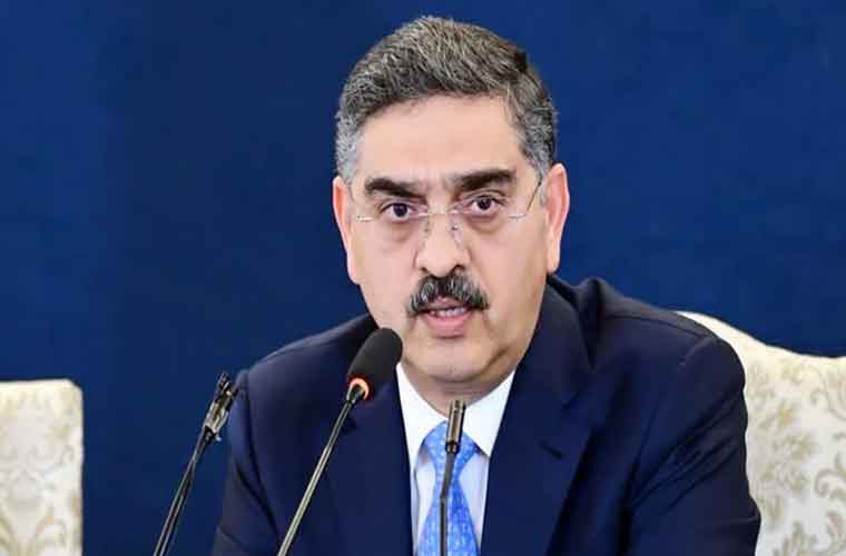 فوج کے کردار کو حکومت کے تحت دیکھتا ہوں :نگراں وزیراعظم