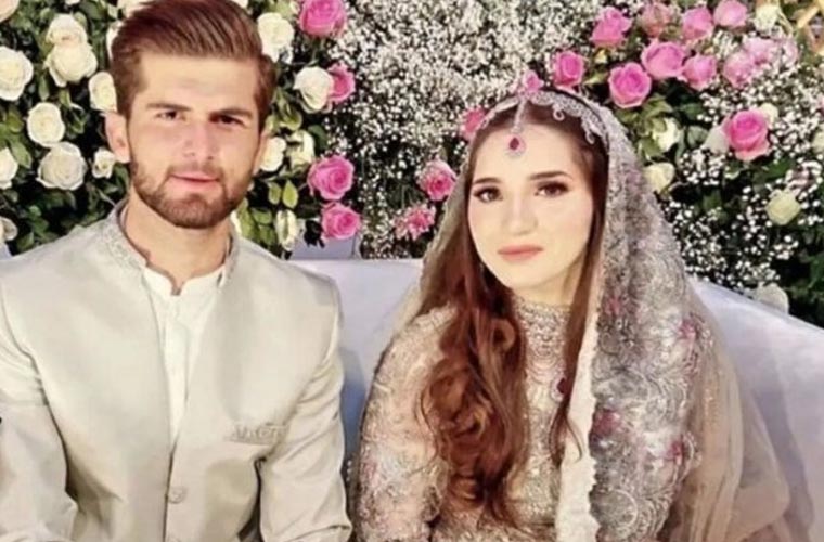 انشا اور شاہین کی مہندی کی تقریب، سوشل میڈیا پر تصاویر وائرل