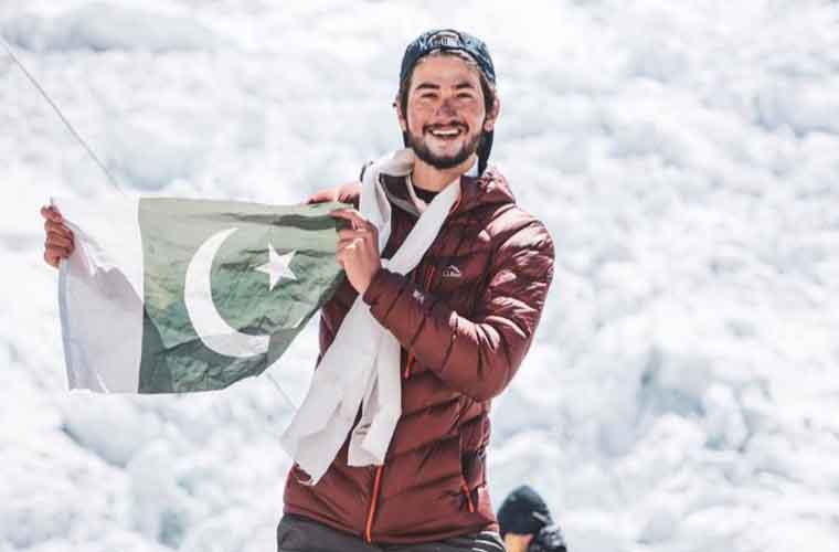 پاکستانی کوہ پیما شہروز کاشف نے ایک اور اعزاز اپنے نام کرلیا