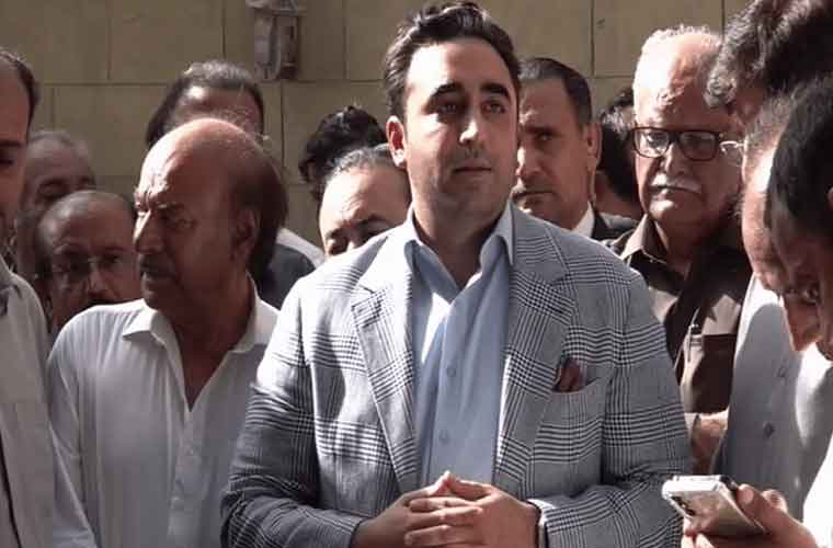 پاکستان کے عوام پر تجربے کرنا بند کریں ، عوام کو خود فیصلے کرنے دیں : بلاول بھٹو