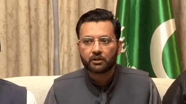 فرخ حبیب نے بھی پی ٹی آئی سے راہیں جدا کرلیں، استحکام پاکستان پارٹی میں شامل ہونے کا اعلان