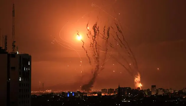 غزہ میں اسرائیلی بربریت کا سلسلہ جاری، مزید 377 فلسطینی شہید، تعداد 8000 سے متجاوز