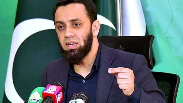 چیئرمین پی ٹی آئی نے کرپشن میں فرح گوگی کی سہولت کاری کی: عطا تارڑ