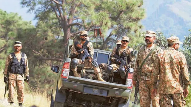 سیکیورٹی فورسز کا ضلع ٹانک میں آپریشن، 7 دہشتگرد ہلاک