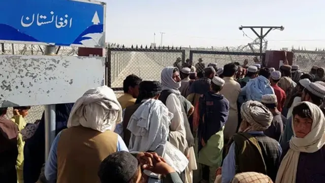 غیر قانونی افغان باشندوں کی وطن واپسی، ابتک 404,909 افراد واپس جاچکے