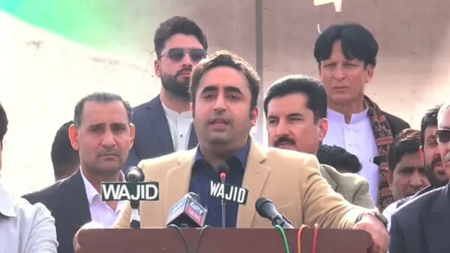 ایک جیل سے نکلنے کیلئے، دوسرا جیل سے بچنے کیلئے الیکشن لڑ رہا ہے: بلاول بھٹو
