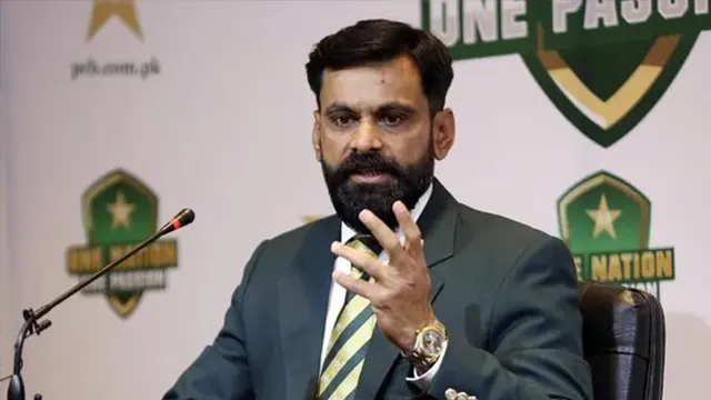 سوئے ہوئے کھلاڑی پر 500 ڈالر جرمانہ ہوگا، محمد حفیظ کا قومی کھلاڑیوں کو انتباہ
