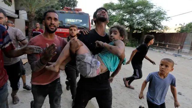 اسرائیل کی وحشیانہ بمباری، 700 سے زائد فلسطینی شہید اور سینکڑوں زخمی