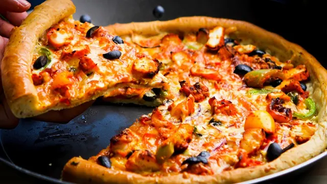   چکن تندوری پیزا